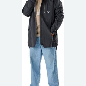 Root 3L Black Jacket size Large